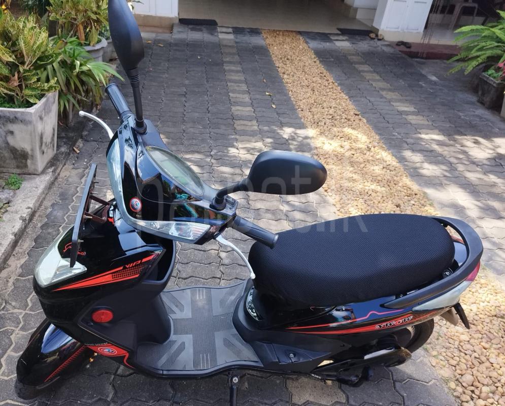 Advertisement image 4