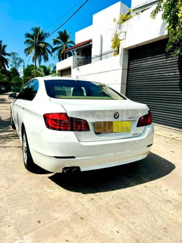 BMW 5 Series 2012 - பயன்படுத்தப்பட்டது கார் sale in Sri Lanka - patpat.lk