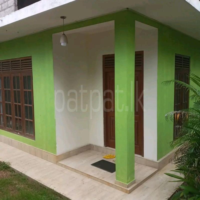 House for Sale in Kalutara ads-image-1