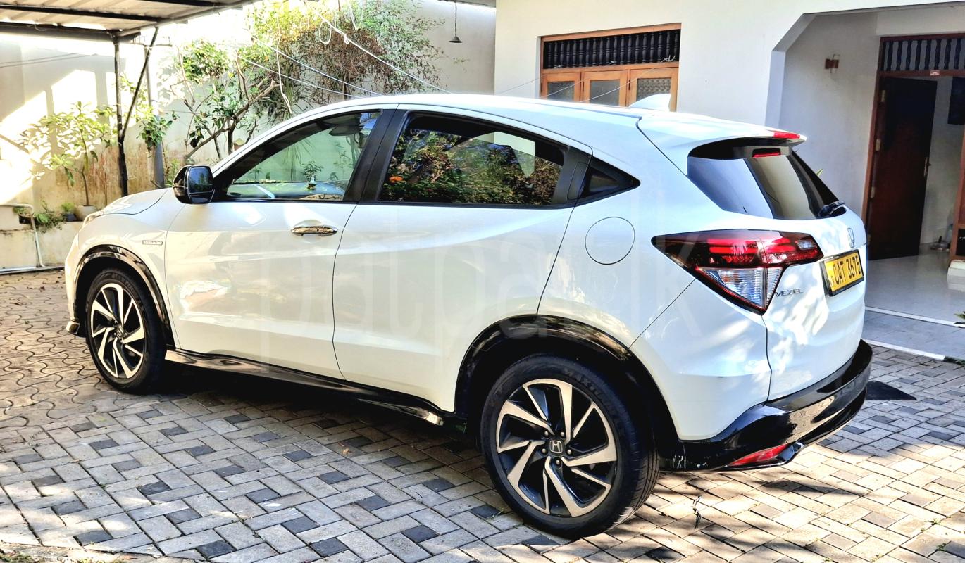 Advertisement image 4