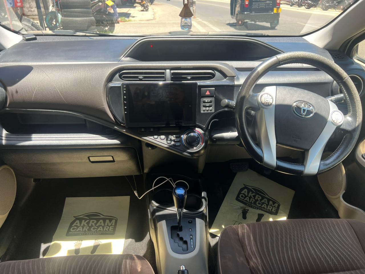 Toyota Aqua 2013 - Used Car sale in Sri Lanka - patpat.lk