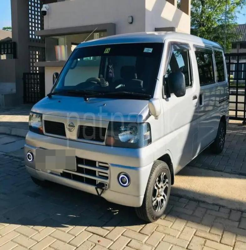 Nissan Clipper 2010 - பயன்படுத்தப்பட்டது வேன் sale in Sri Lanka - patpat.lk