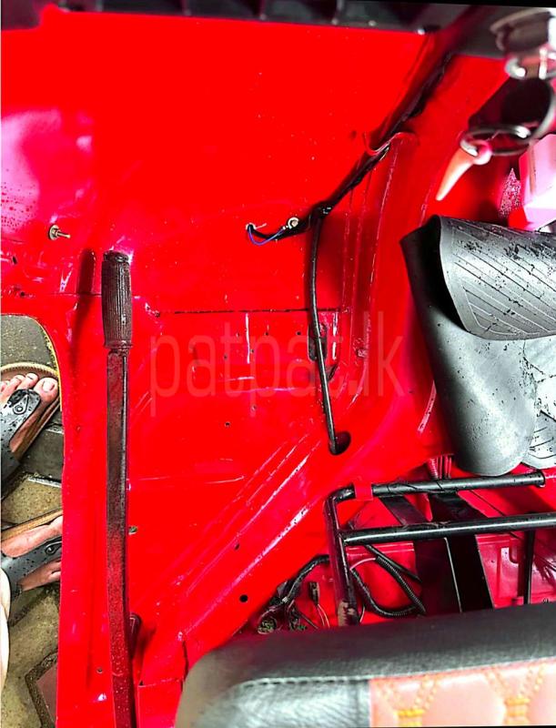 Advertisement image 6