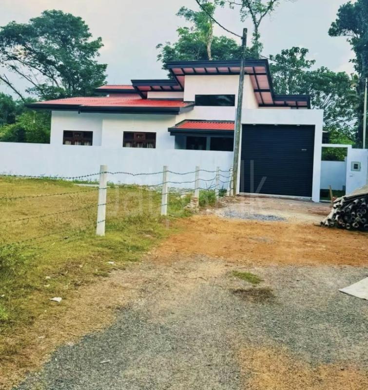 House for Sale in Moragahahena