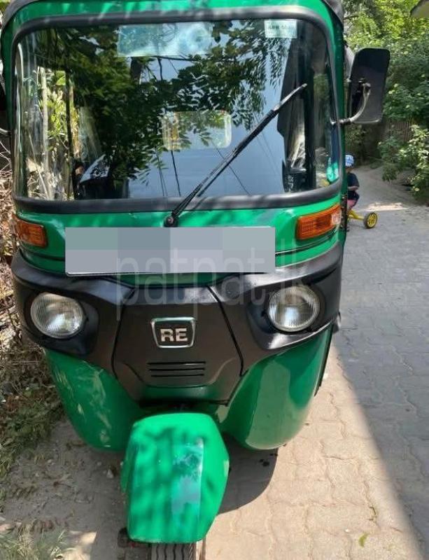 Bajaj 4 stroke 2018 - பயன்படுத்தப்பட்டது முச்சக்கர வண்டி sale in Sri Lanka - patpat.lk