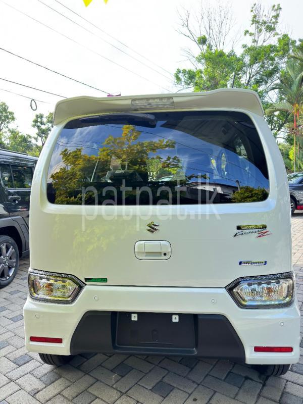 Advertisement image 4