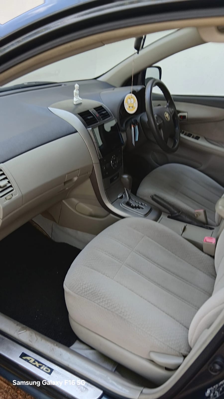 Toyota Axio 2010 - භාවිතා කරන ලද කාර් sale in Sri Lanka - patpat.lk