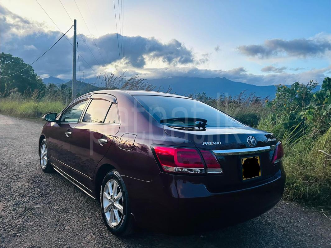 Toyota Premio 2017 - பயன்படுத்தப்பட்டது கார் sale in Sri Lanka - patpat.lk