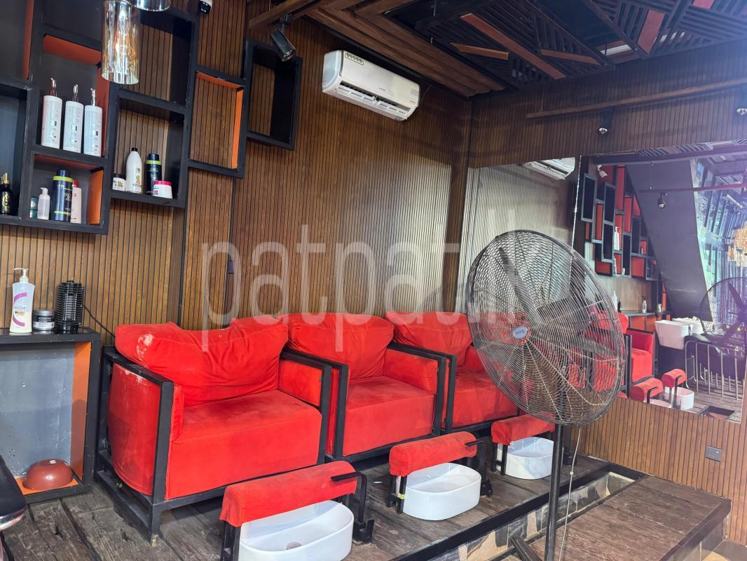 Advertisement image 6