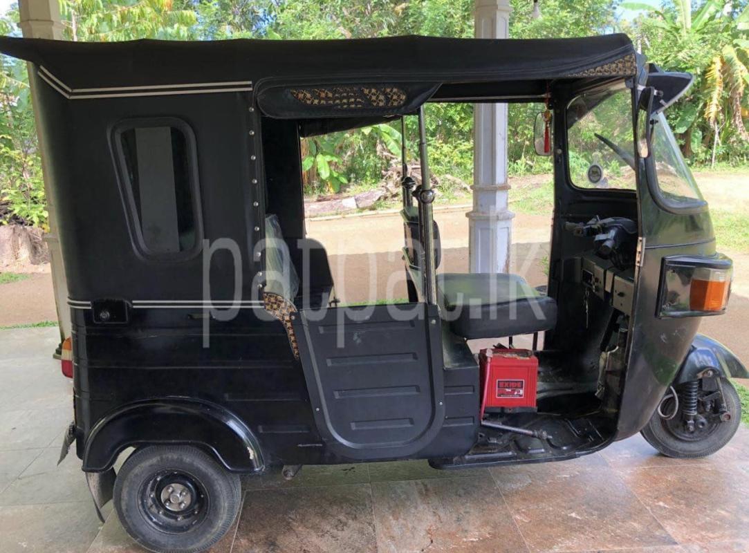 Bajaj 4 stroke 2012 - Used Three wheeler sale in Sri Lanka - patpat.lk