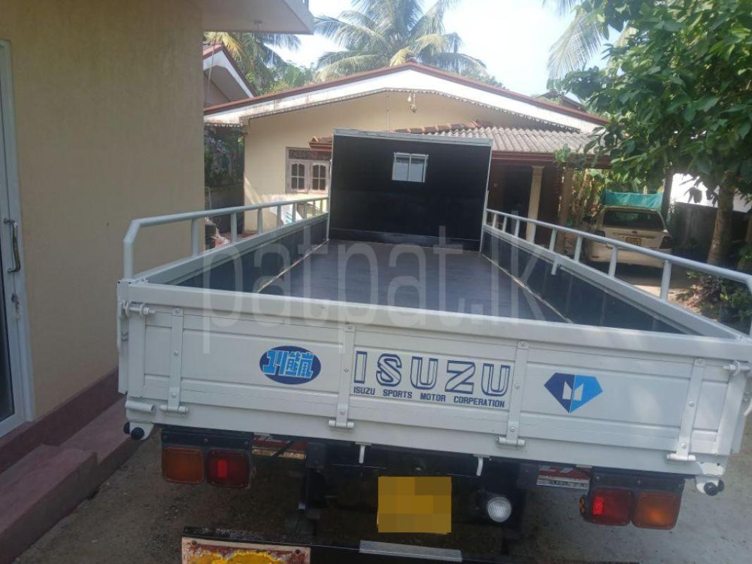 Advertisement image 4