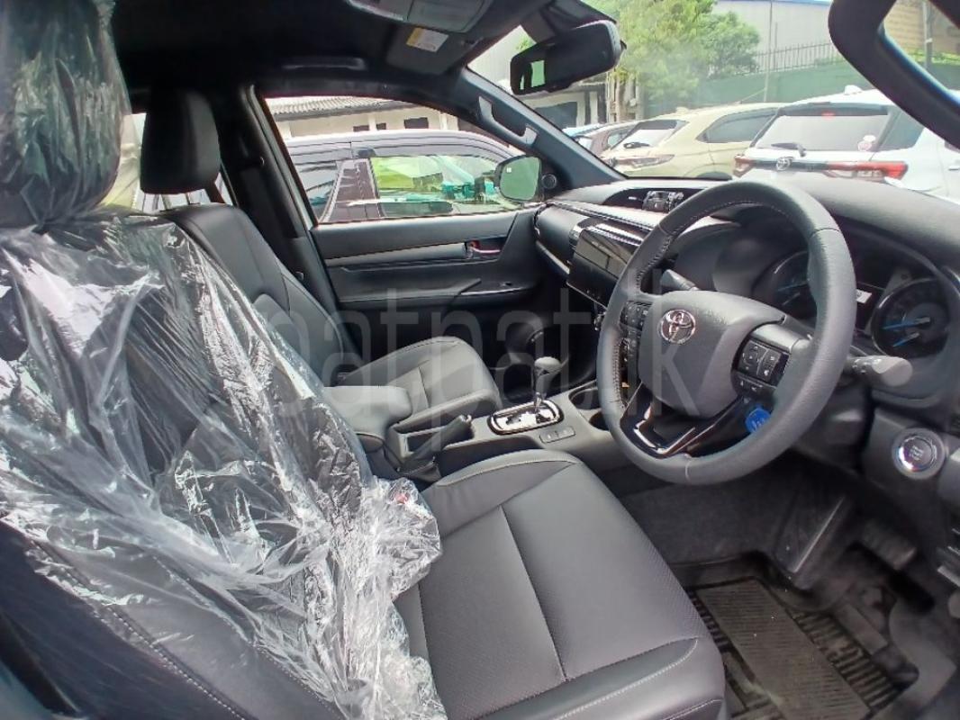 Advertisement image 6