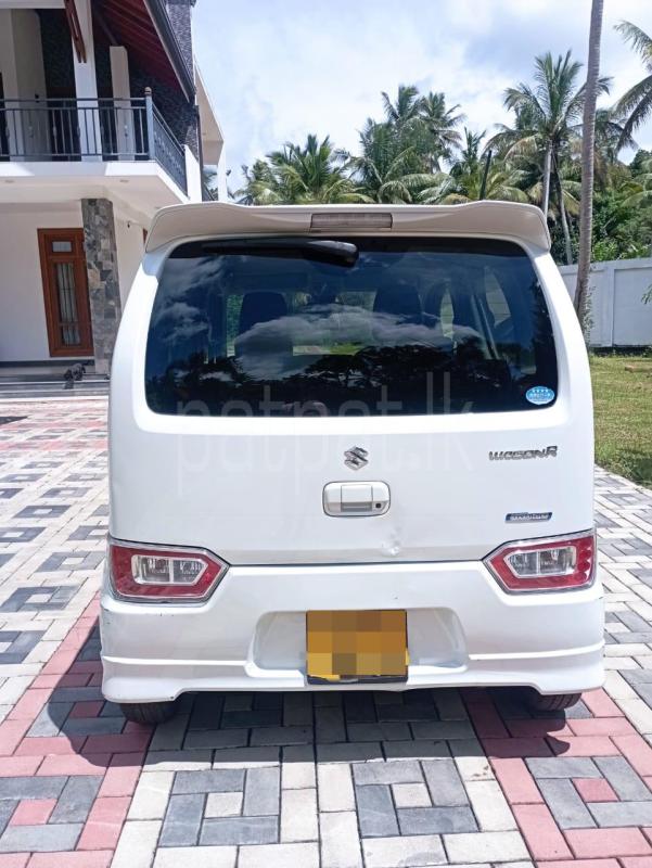Suzuki Wagon R 2018 - භාවිතා කරන ලද කාර් sale in Sri Lanka - patpat.lk