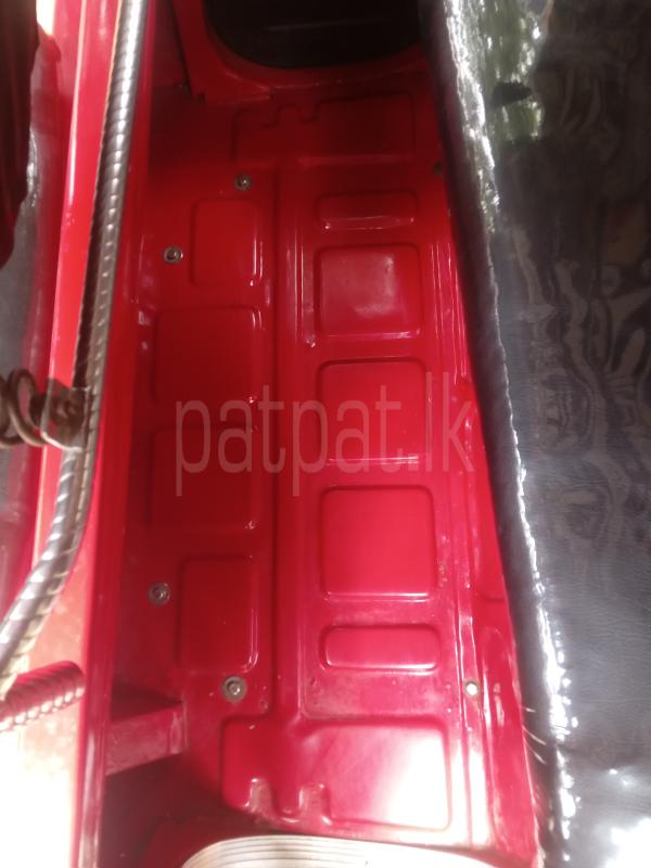 Bajaj Three Wheel 2009 - භාවිතා කරන ලද ත්‍රිරෝද රථය sale in Sri Lanka - patpat.lk