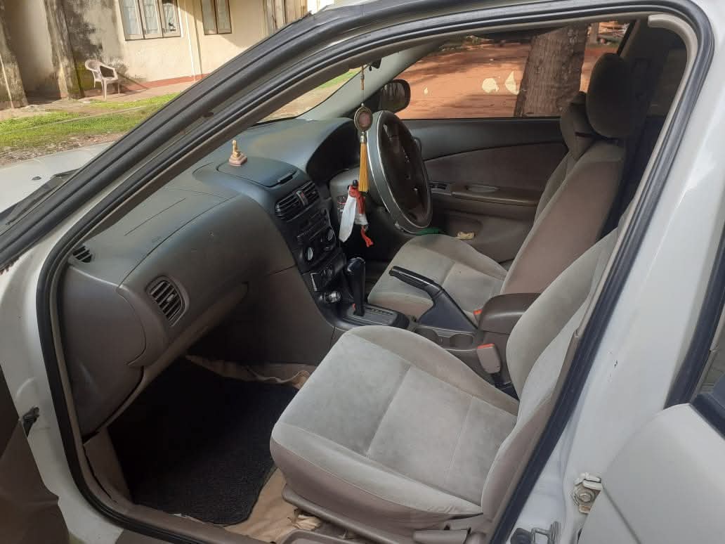 Nissan Sunny 2000 - Used Car sale in Sri Lanka - patpat.lk