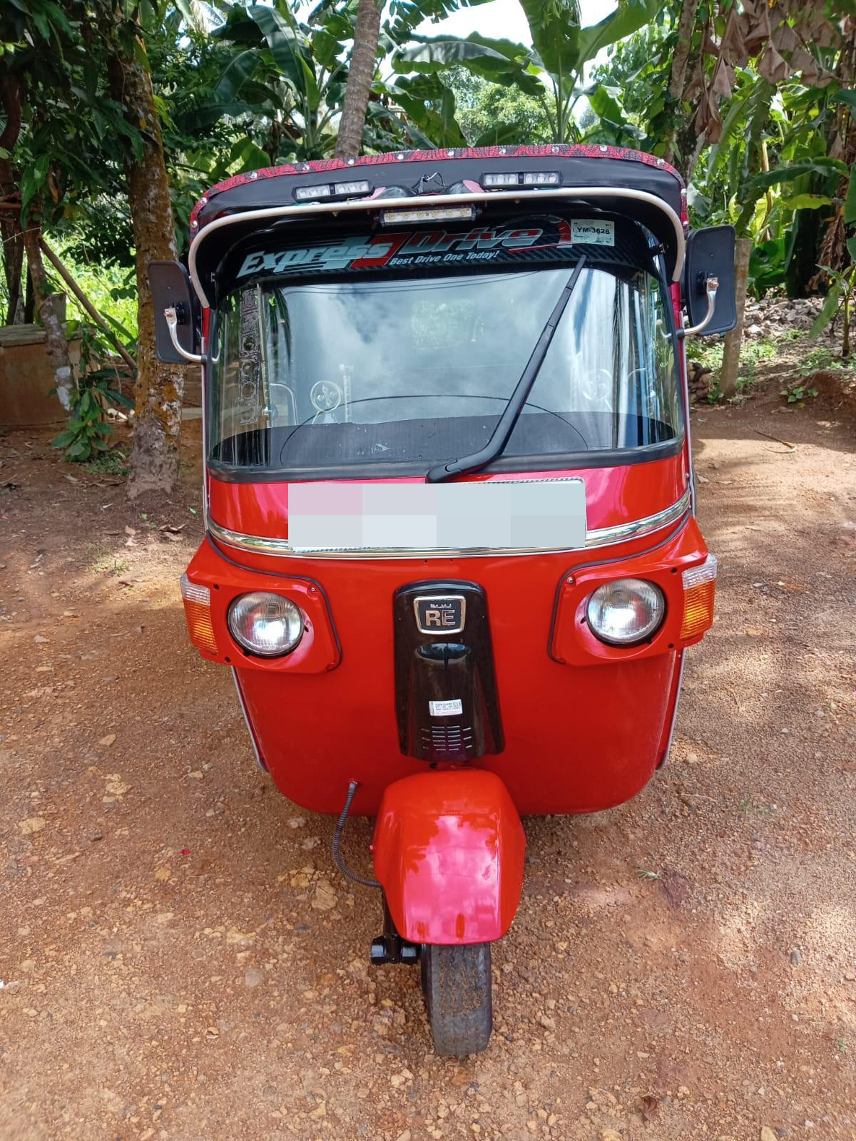 Bajaj Three Wheel 2011 - Used Three wheeler sale in Sri Lanka - patpat.lk