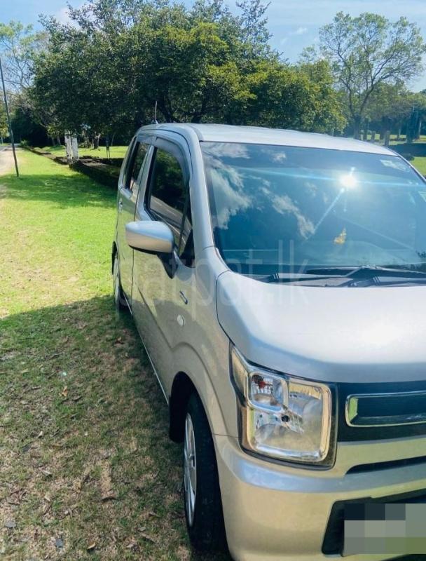 Suzuki Wagon R 2014 - Used Car sale in Sri Lanka - patpat.lk