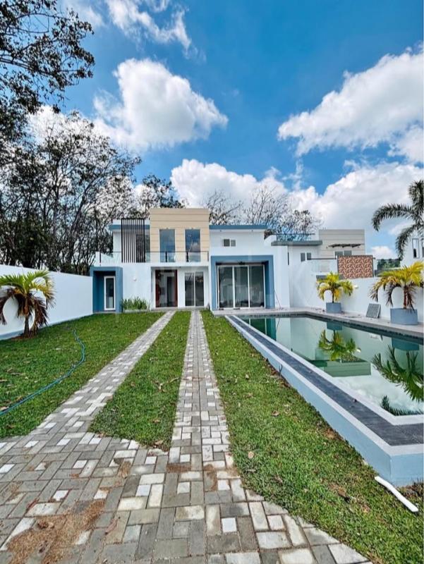 House for Sale in Ragama ads-image-1