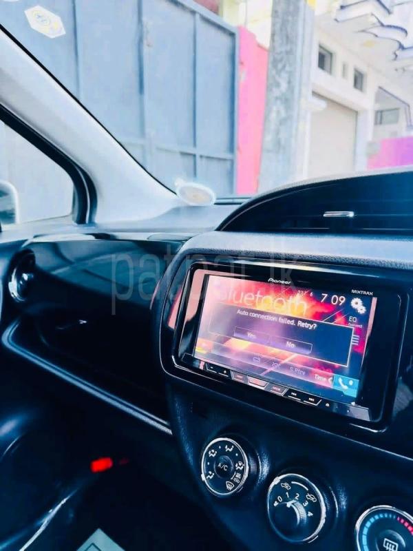 Toyota Vitz 2017 - பயன்படுத்தப்பட்டது கார் sale in Sri Lanka - patpat.lk