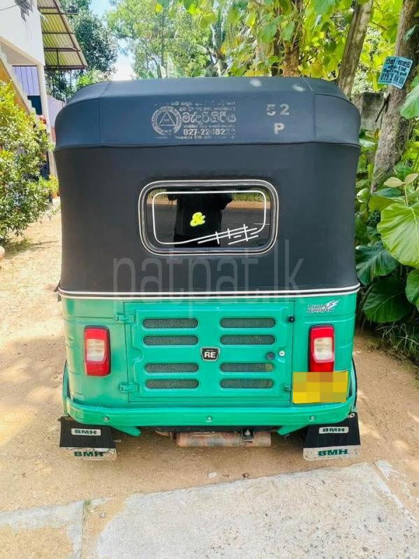 Bajaj Three Wheel 2018 - மறுசீரமைக்கப்பட்டது முச்சக்கர வண்டி sale in Sri Lanka - patpat.lk
