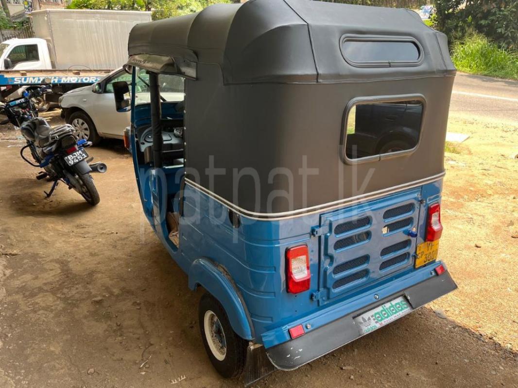 Bajaj Three Wheel 2010 - பயன்படுத்தப்பட்டது முச்சக்கர வண்டி sale in Sri Lanka - patpat.lk