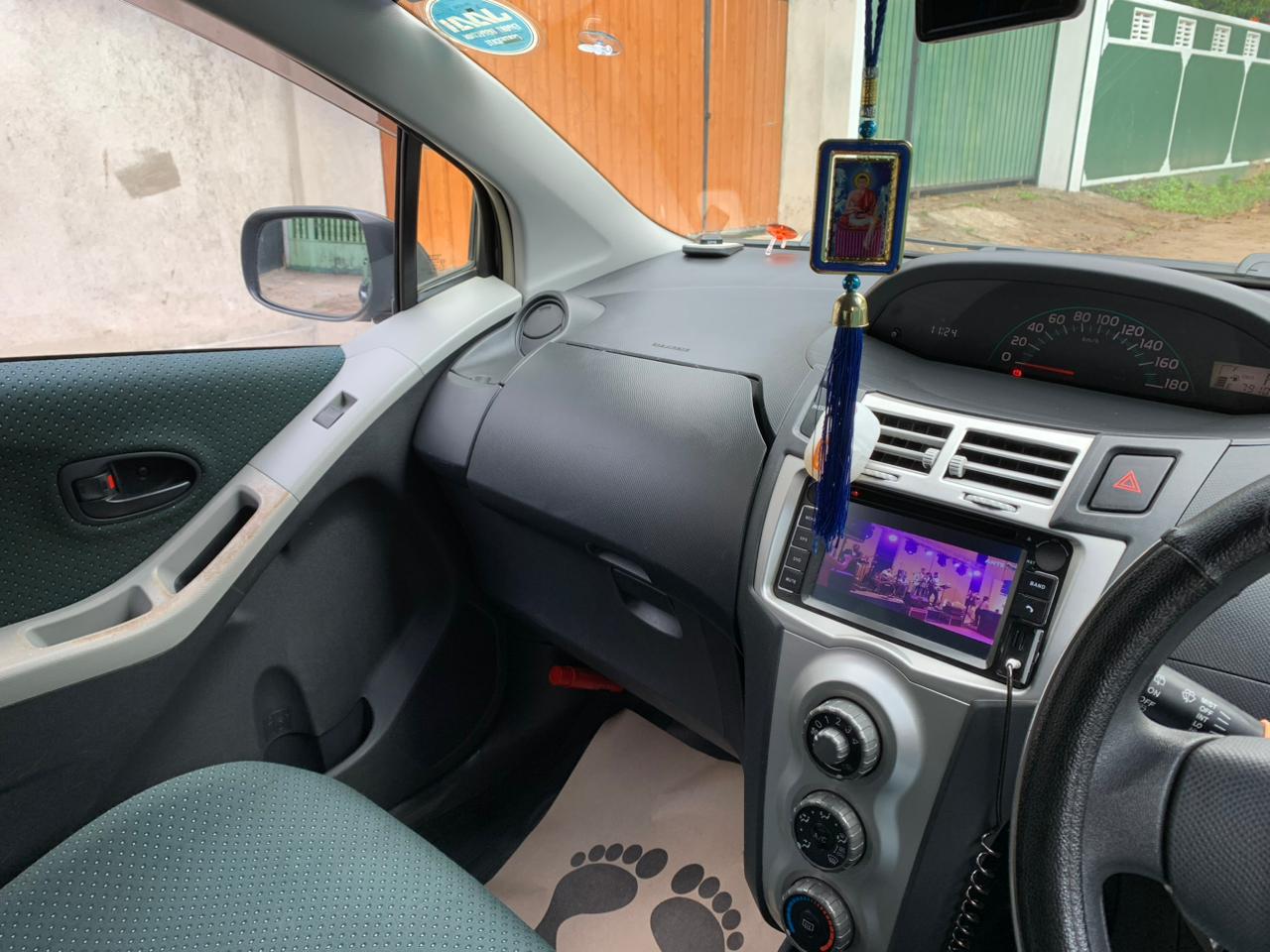 Toyota Vitz 2007 - Used Car sale in Sri Lanka - patpat.lk