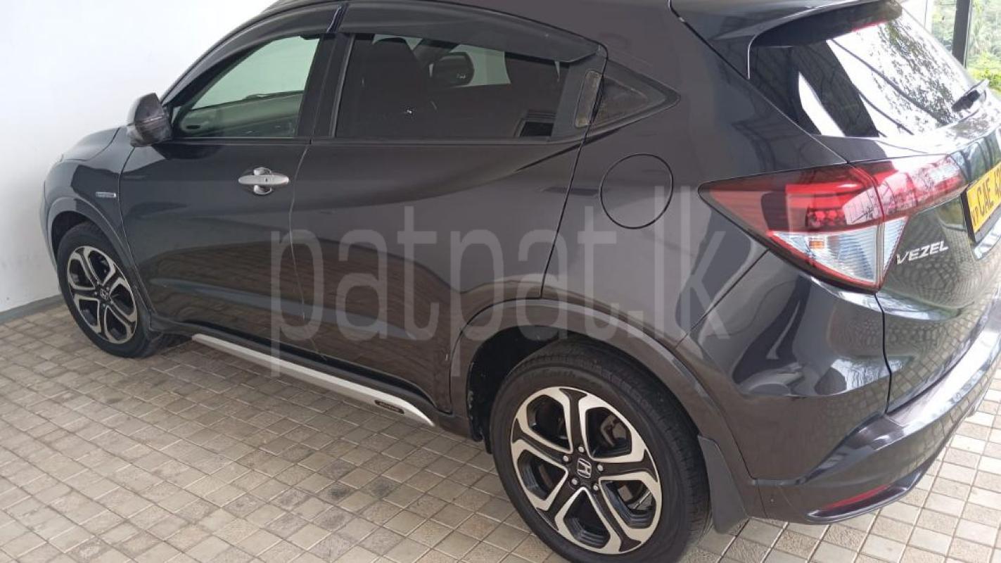 Advertisement image 4