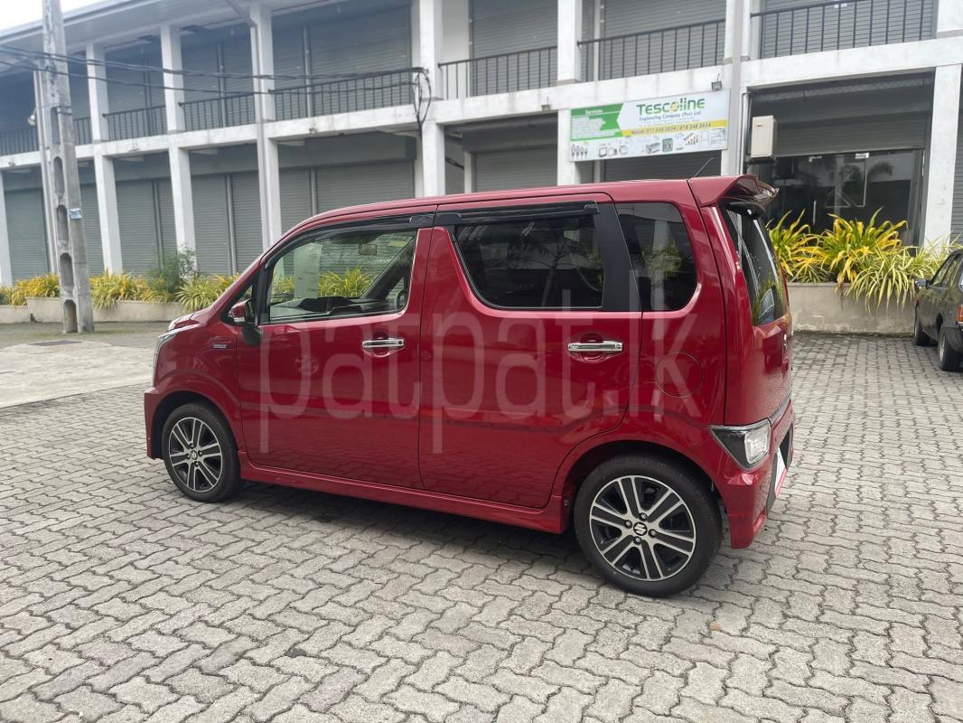 Advertisement image 4