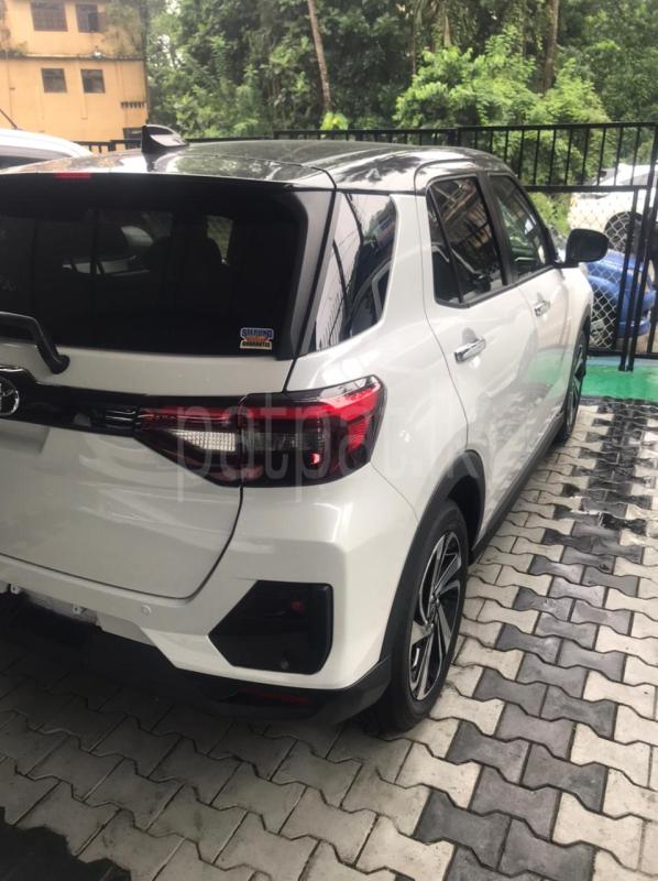 Advertisement image 5