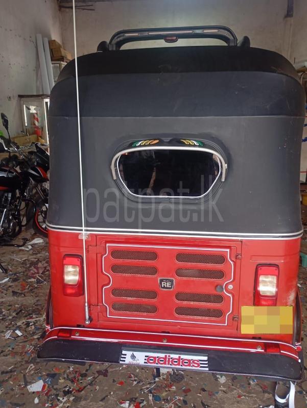 Bajaj 4 stroke 2016 - භාවිතා කරන ලද ත්‍රිරෝද රථය sale in Sri Lanka - patpat.lk