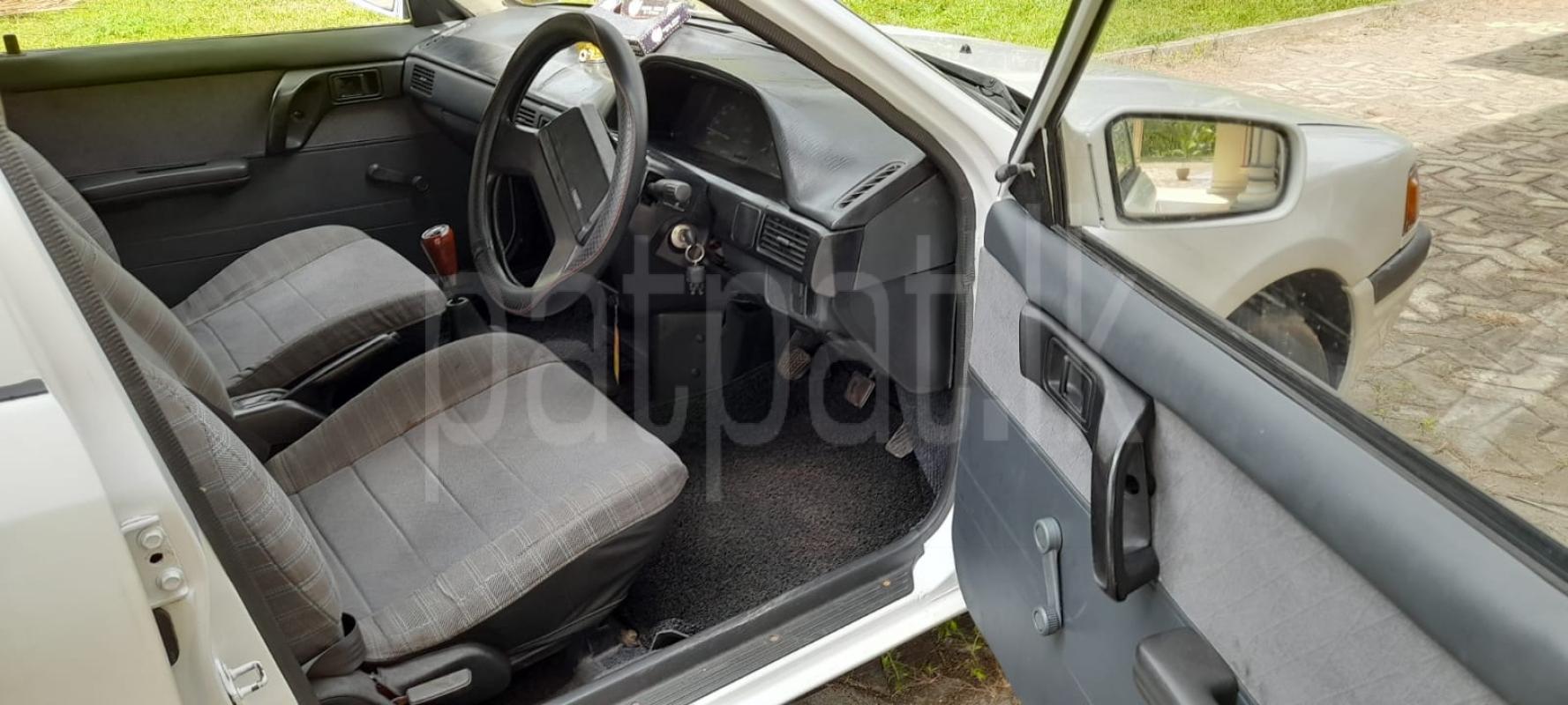 Mazda 323 1993 - Used Car sale in Sri Lanka - patpat.lk
