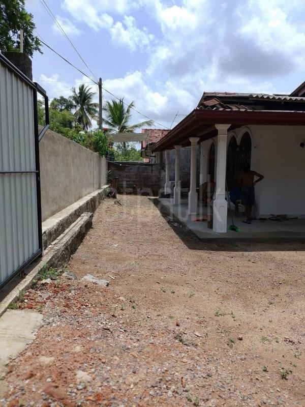 House for Sale in Ganemulla