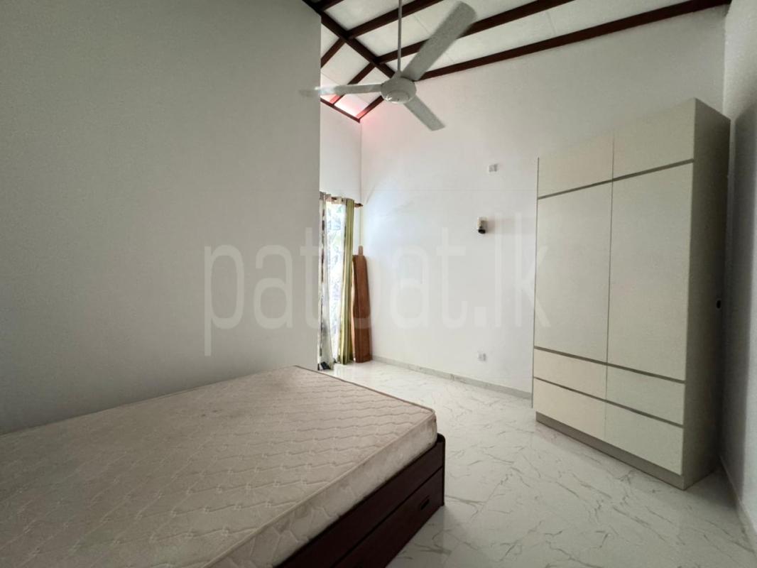 Advertisement image 10