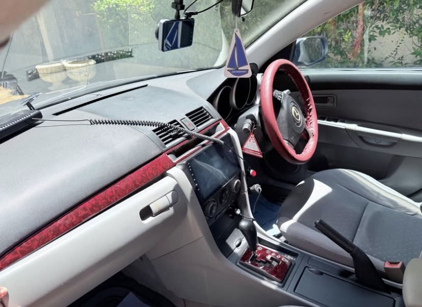 Mazda Axela 2004 - Used Car sale in Sri Lanka - patpat.lk