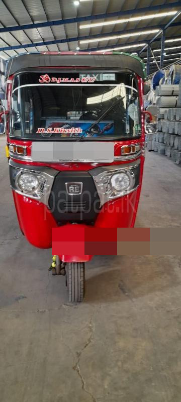 Bajaj Three Wheel 2015 - பயன்படுத்தப்பட்டது முச்சக்கர வண்டி sale in Sri Lanka - patpat.lk