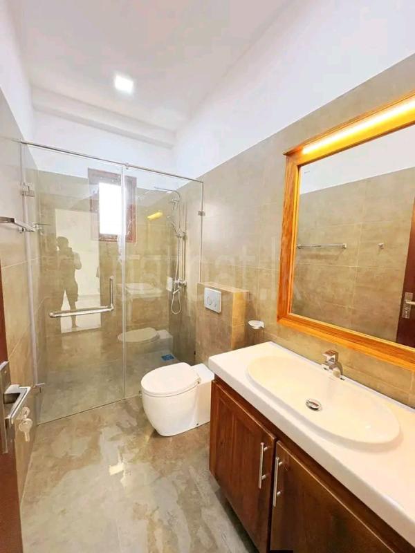 House for Sale in Athurugiriya