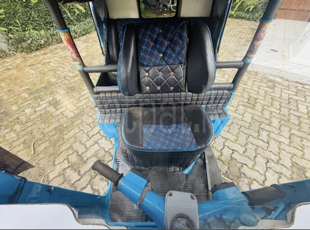 Bajaj Three Wheel 2008 - பயன்படுத்தப்பட்டது முச்சக்கர வண்டி sale in Sri Lanka - patpat.lk