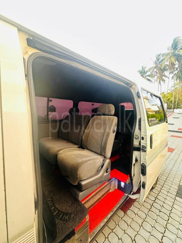 Nissan Caravan 2015 - பயன்படுத்தப்பட்டது வேன் sale in Sri Lanka - patpat.lk