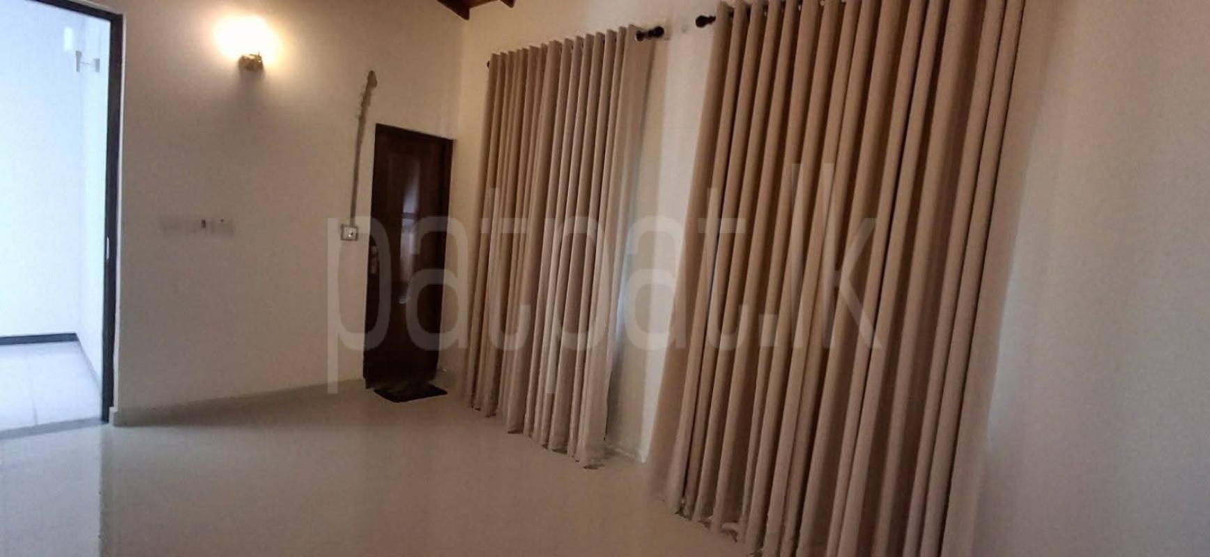 House for Sale in Pelawatta ads-image-1