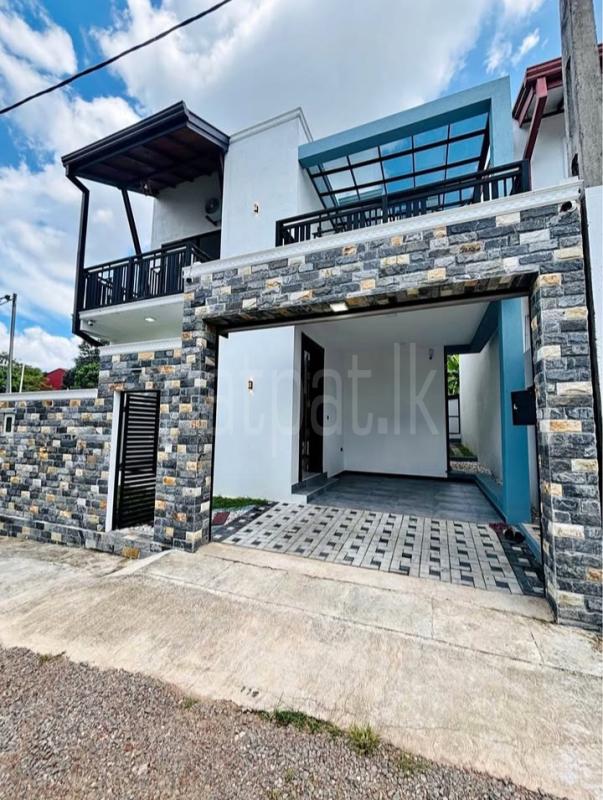 House for Sale in Ragama ads-image-1