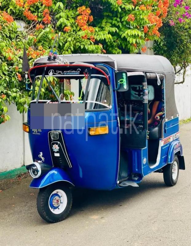 Bajaj 2 stroke 2005 - භාවිතා කරන ලද ත්‍රිරෝද රථය sale in Sri Lanka - patpat.lk