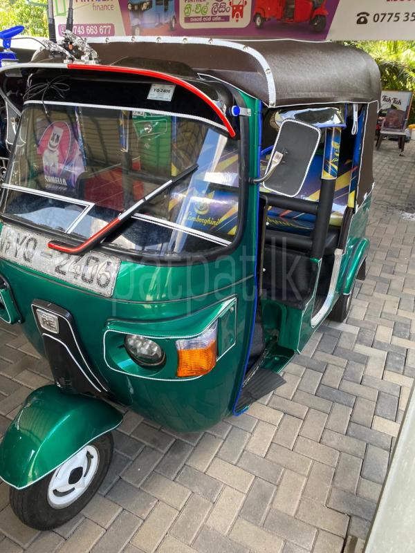 Bajaj 4 stroke 2011 - භාවිතා කරන ලද ත්‍රිරෝද රථය sale in Sri Lanka - patpat.lk