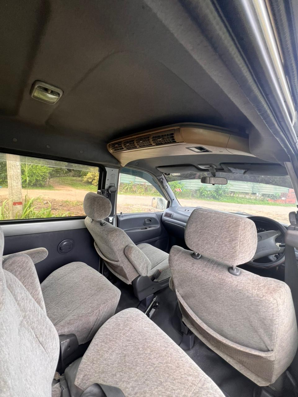 Toyota Noah 1999 - பயன்படுத்தப்பட்டது வேன் sale in Sri Lanka - patpat.lk