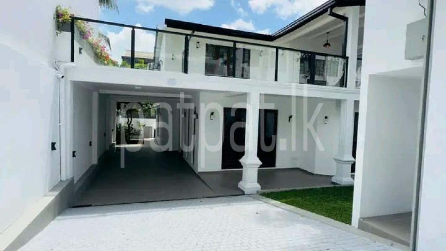 Advertisement image 6