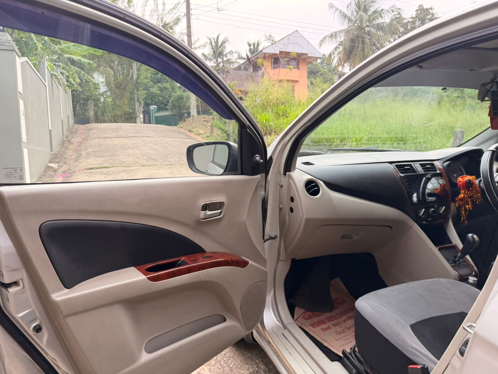 Advertisement image 3