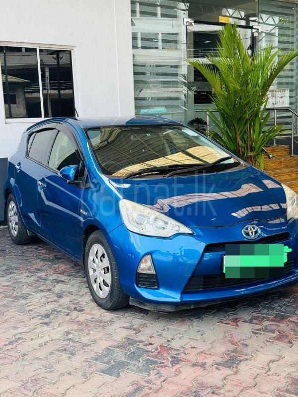 Toyota Aqua 2014 - பயன்படுத்தப்பட்டது கார் sale in Sri Lanka - patpat.lk