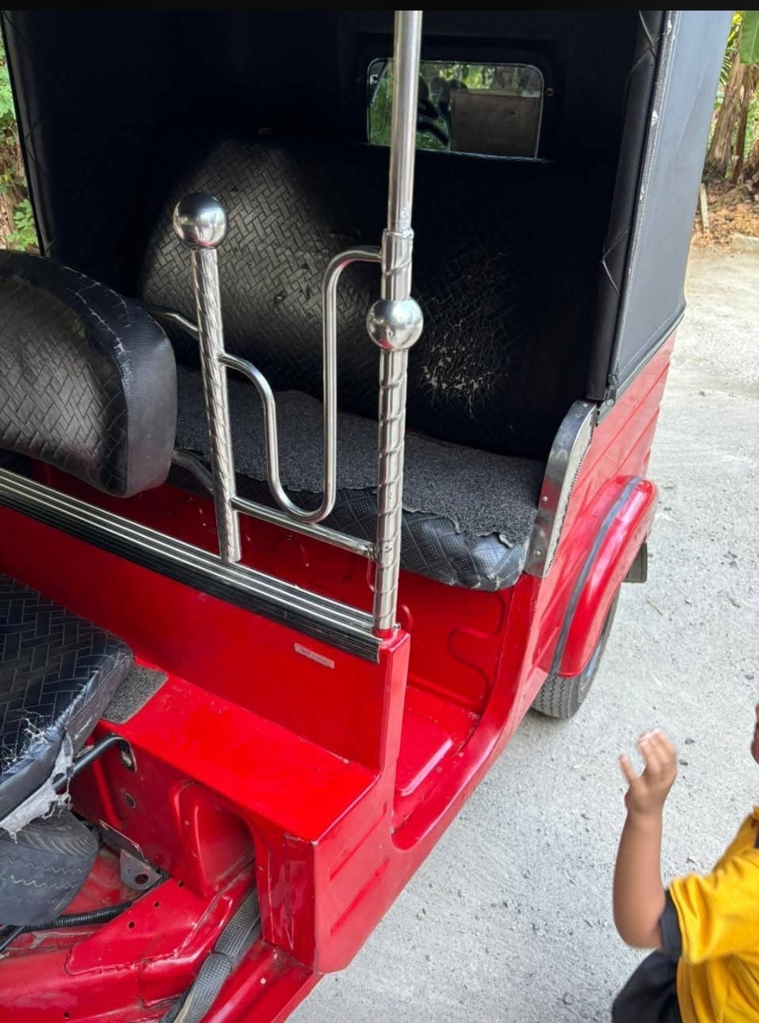 Bajaj Three Wheel 2015 - භාවිතා කරන ලද ත්‍රිරෝද රථය sale in Sri Lanka - patpat.lk