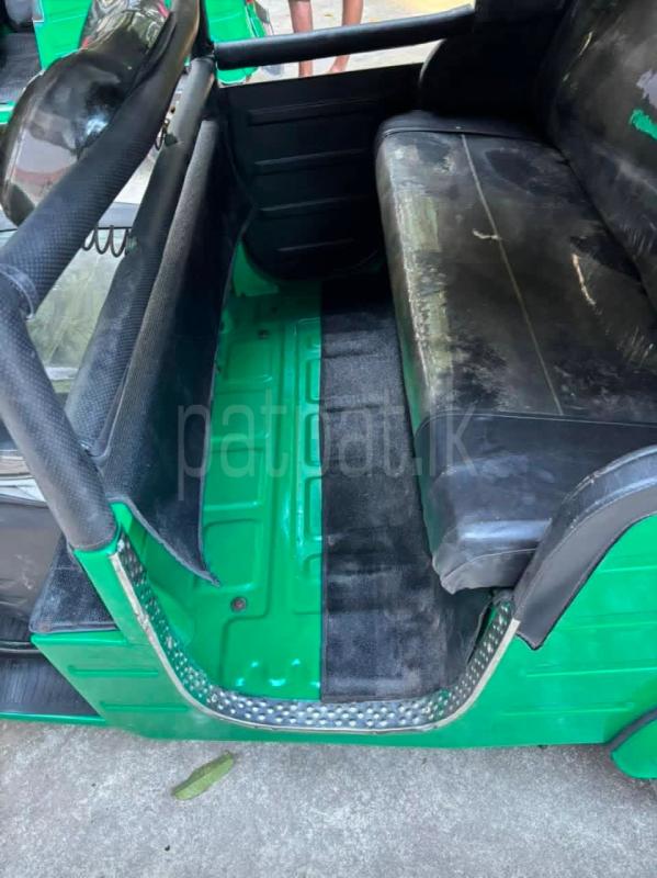 Bajaj Three Wheel 2016 - Used Three wheeler sale in Sri Lanka - patpat.lk