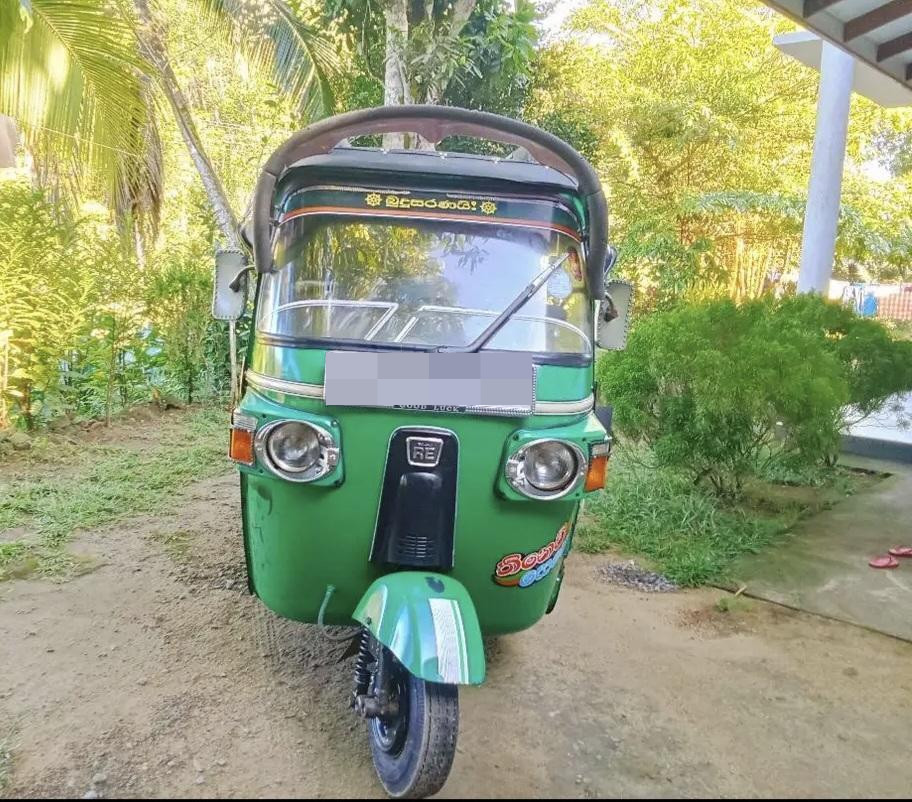 Bajaj Three Wheel 2011 - Used Three wheeler sale in Sri Lanka - patpat.lk
