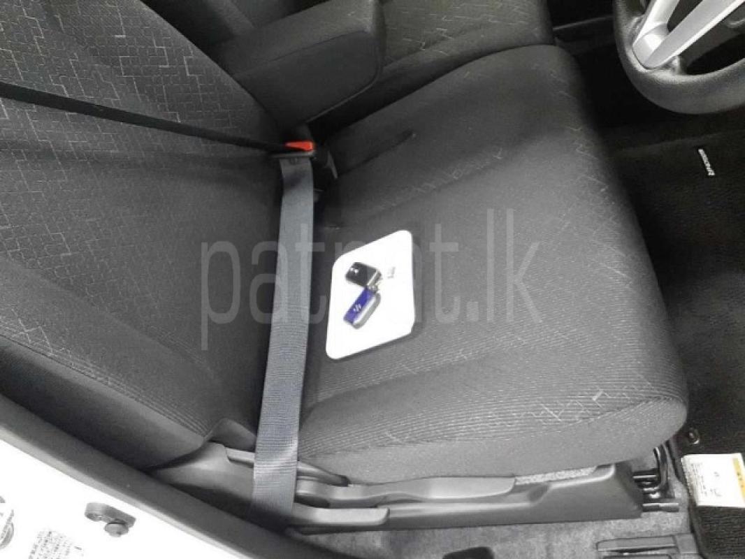 Advertisement image 6